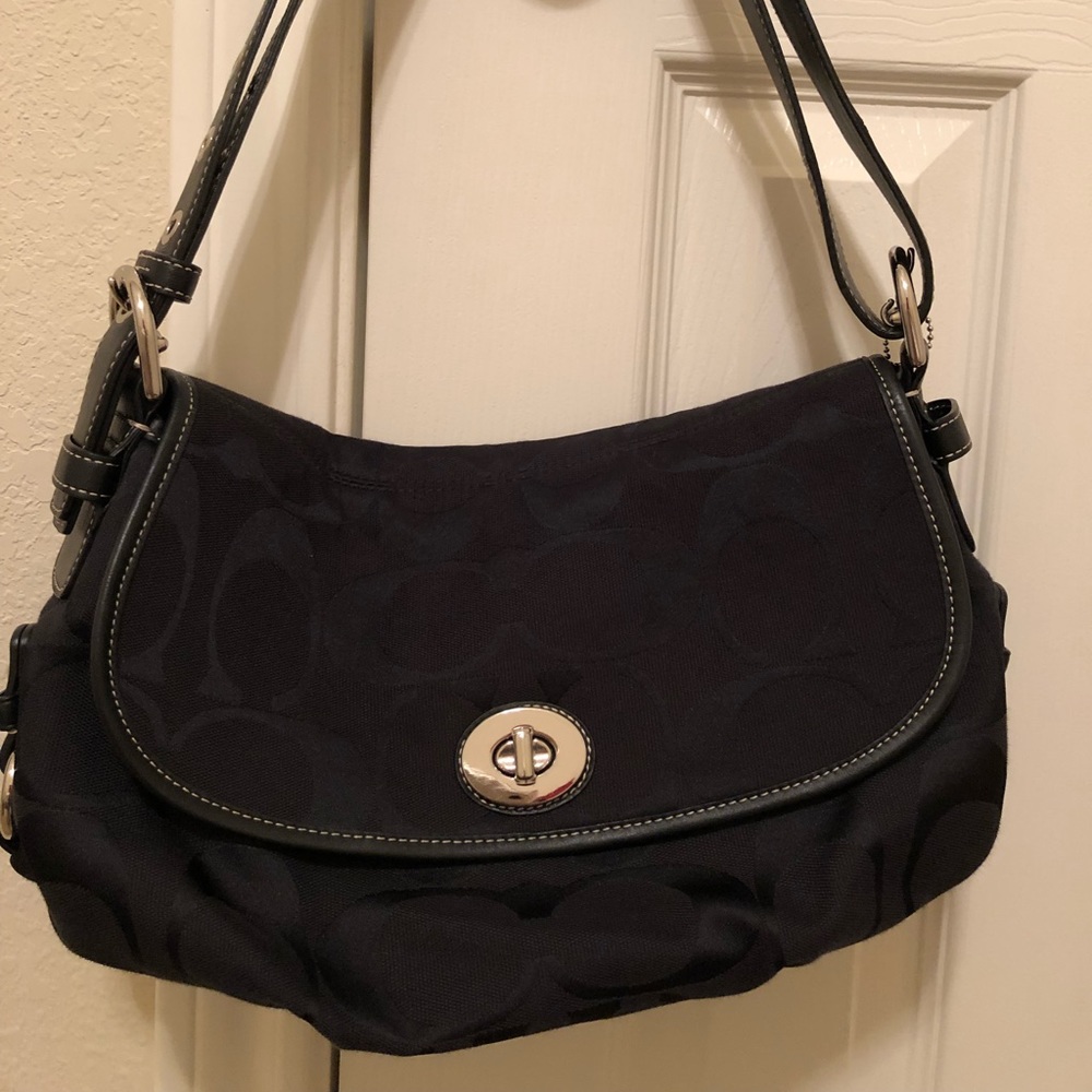 Coach signature canvas handbag/purse